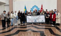 Bayburtlu Zehra Çil, Dede Korkut’un İzinde Kazakistan’da Bayburt’u Temsil Etti