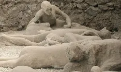 Pompeii Kurbanlarının DNA Analizleri Şaşırtıcı Gerçekleri Ortaya Çıkardı: Egeli Kökenler ve Yanıltıcı Varsayımlar!