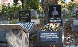 Atatürk’ün Başyaveri Üner'in kabri, anıt mezara dönüştürüldü