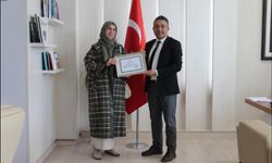 Bayburt’ta Emekliye Ayrılan Öğretmenlere Şeref Belgesiyle Veda!