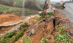 Rize'de Heyelan: Yol Çöktü, Elektrik ve Doğal Gaz Kesildi!