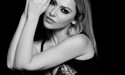 Hadise, Sevgilisi Şenol Sönmez ile İlk Romantik Pozunu Paylaştı!