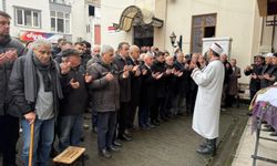 Trabzon Siyasetini Üzen Haber: Şennaz Yılmaz Hayatını Kaybetti