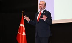 Rektör Prof. Dr. Hamdullah Çuvalcı’dan Öğrencilere İlham Veren Konferans