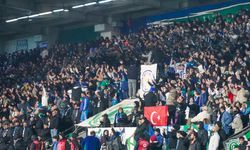 Rizespor Taraftarı Beşiktaş Maçında Takımını Yalnız Bırakmadı