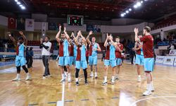 Trabzonspor Basketbol Takımı Zirveye Göz Kırpıyor: Şampiyonluk Yolunda Engel Tanımıyor!