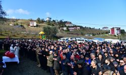 Kıbrıs Gazisi Salih Amcaya Son Veda! Trabzon'da Son Yolculuğuna Uğurlandı