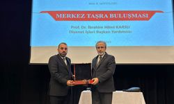 Diyanet’ten Önemli Buluşma! Rize’de “Merkez-Taşra” Toplantısı Düzenlendi