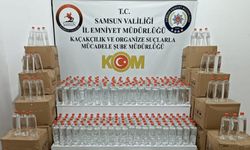 Nakliye aracı görüntüsü verilen kamyonette 1 ton etil alkol ele geçirildi