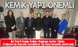 AK Parti Kadın Kolları, Trabzon’un Duayen Hocalarını Tıp Bayramı’nda Unutmadı!