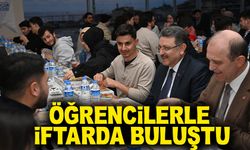 BAŞKAN GENÇ, KTÜ’DE ÖĞRENCİLERLE İFTARDA BULUŞTU