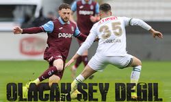 Trabzonspor’a Konya’da Çifte Sakatlık Şoku! Savic ve Banza Oyunu Tamamlayamadı