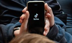 TikTok’tan Gece Kullanımına Sınırlama: Saat 22.00’den Sonra Meditasyon Uyarısı!