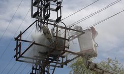 Bafra’da Elektrik Trafosunda Yangın Paniği