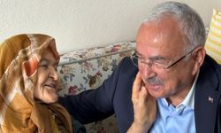 109 yaşındaki kadına ‘Anneler Günü’ kutlaması /Video eklendi