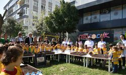 Atakumlu minikler, sebze ve meyve tohumlarını toprakla buluşturdu