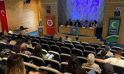 Bayburt’ta bağımlılıkla mücadele konulu panel düzenlendi