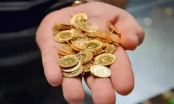 Altın Fiyatları Fırladı! Çeyrek ve Cumhuriyet Altınında Kritik Sınır Aşıldı