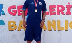 Trabzonlu Özel Sporcu Emrah Öztürk’ten Türkiye Rekoru