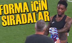 Eski Hocası Cham’ın Formasını Maç Sonrası Aldı! Duygusal Anlar Kameralara Yansıdı
