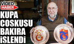 Gaziantep’te Futbol Coşkusu Bakıra İşleniyor: Galatasaray ve Trabzonspor Logoları El İşçiliğiyle Hazırlanıyor