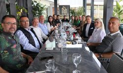 Kıbrıs’ta Gazeteciler Buluştu: Mehmet Ali Dim’den KKTC Medyasına Vurgulu Mesaj