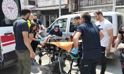 Bafra’da feci kaza: Forkliftin bıçağına çarpan motosiklet sürücüsü ağır yaralandı