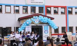 Bayburt Bilim ve Sanat Merkezi öğrencileri konser verdi