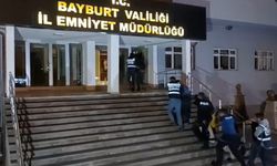Bayburt’ta 5 düzensiz göçmen yakalandı