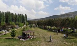 Bayburt’ta piknik alanları doldu