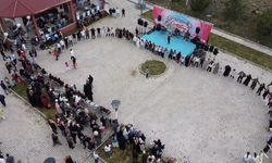 Demirözü’nde ‘Kuşburnu Çiçeği Festivali’ düzenlendi
