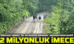 Araklı Çukurçayır'da halk imece usulüyle yollarını betonladı