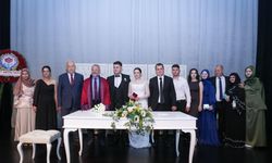 Neda ve Melikşah Sonsuz Mutluluğa “Evet” Dedi: Nikahlarını Başkan Yardımcısı Kıydı