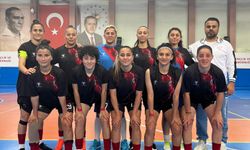 Gümüşhane Üniversitesi Kadın Futsal Takımı Süper Lig'e Yükseldi!