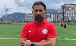 Rizespor’da Devam Kararı! İlhan Palut’la Yeni Sezon İçin El Sıkışıldı