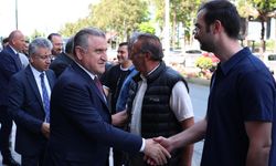 Bakan Osman Aşkın Bak Rize’de Bayram Coşkusuna Katıldı: “Türkiye Birlik İçinde Güçlü Yürüyor”
