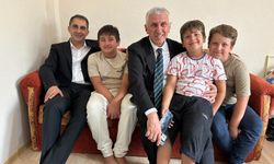 Başkan Sarıalioğlu'ndan 15 Temmuz'da Şehitlere Dua, Millete Vefa