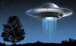 Ünlü bilim insanı uyardı: Ufo Dünya’ya saldırabilir mi?