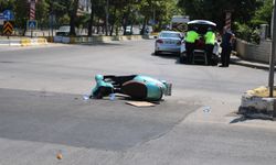 Aydın’da Motosiklet ile Otomobil Çarpıştı: 2 Kişi Yaralandı