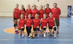 Rize’nin Yıldız Kızları Yarı Final İçin Gün Sayıyor