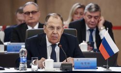 Lavrov: "Trump, savaşı uzatmak isteyen NATO ve AB ülkelerinin baskısına maruz kalıyor"