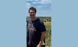 Çağatay Ulusoy'un Bıyıklı Hali Sosyal Medyayı Karıştırdı! Hayranları İkiye Bölündü