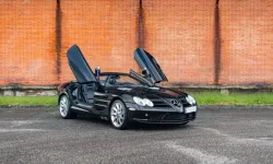 Mercedes-Benz SLR McLaren Roadster “Youngtimer” Sergisinde Otomobil Tutkunlarıyla Buluşuyor