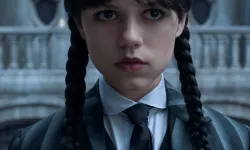 Jenna Ortega’nın Wednesday 2. Sezon Galasındaki Tarzı Olay Yarattı