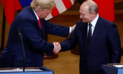 Trump: “Putin’e Verilen 50 Günlük Süreyi Kısaltıyorum”