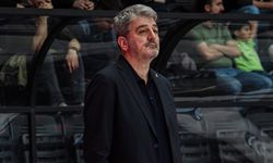 Faruk Beşok Karşıyaka’da: Trabzonspor’un Şampiyon Koçu Yeni Görevine Başlıyor