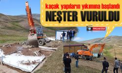 Gümüşhane Taşköprü Yaylası'nda kaçak yapıların yıkımına başlandı