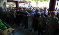 Rize’nin Emekli İmamı Mehmet Salih Güney, Son Yolculuğuna Uğurlandı