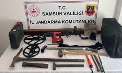 Defineciler Jandarma'dan Kaçamadı! 3 Kişiye Suçüstü..