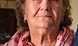 Eski Artvin Valisi Emrullah Zeybek’in eşi Aysel Zeybek vefat etti